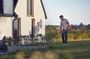 HUSQVARNA BATTERY Grass trimmers