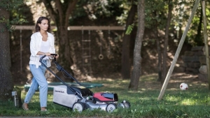 HONDA IZY-ON Cordless Lawnmowers