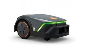STIHL iMOW® 3 EVO Robotic Mower