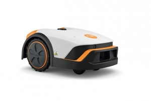 STIHL iMOW® 3 Robotic Mower